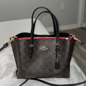 Coach mollie tote 25 in signature canvas